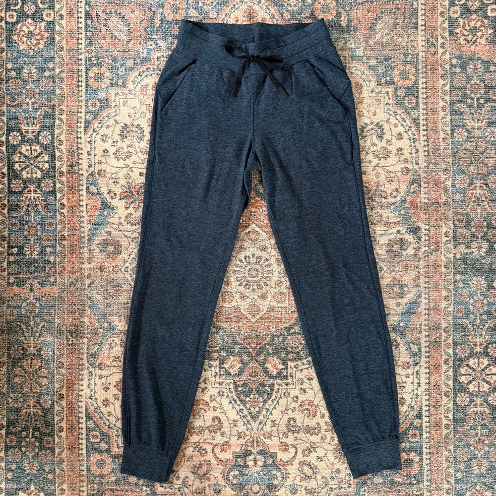 lululemon Ready to Rulu Jogger